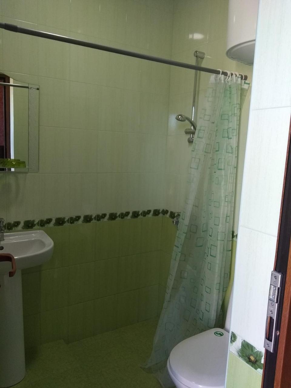 Guesthouse On Kabardinskaya 139A Гагра Екстериор снимка