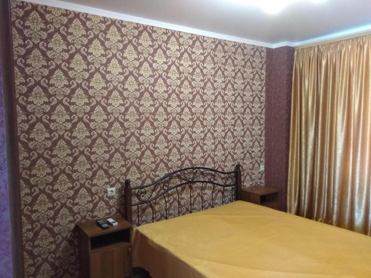 Guesthouse On Kabardinskaya 139A Гагра Екстериор снимка