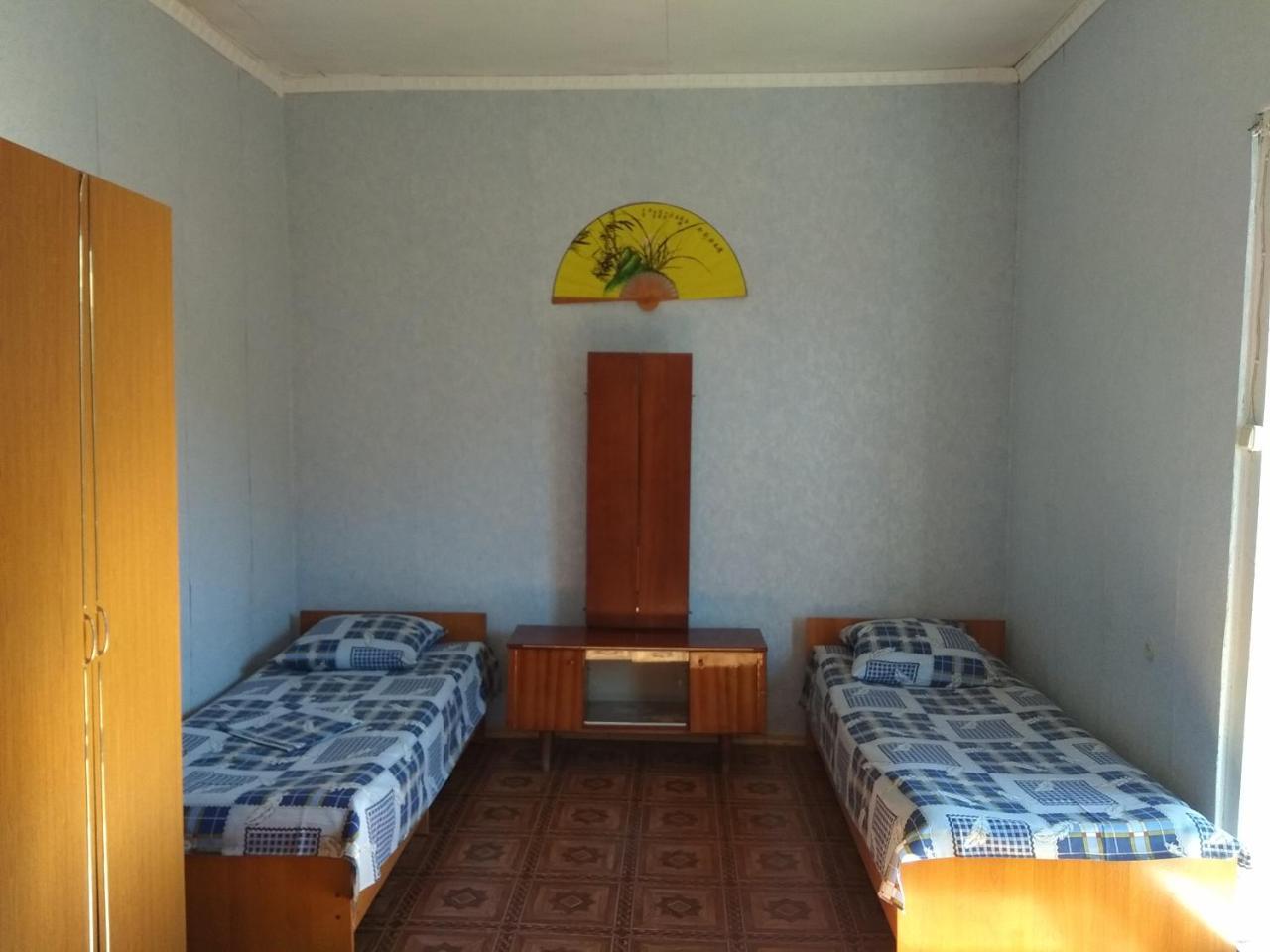 Guesthouse On Kabardinskaya 139A Гагра Екстериор снимка